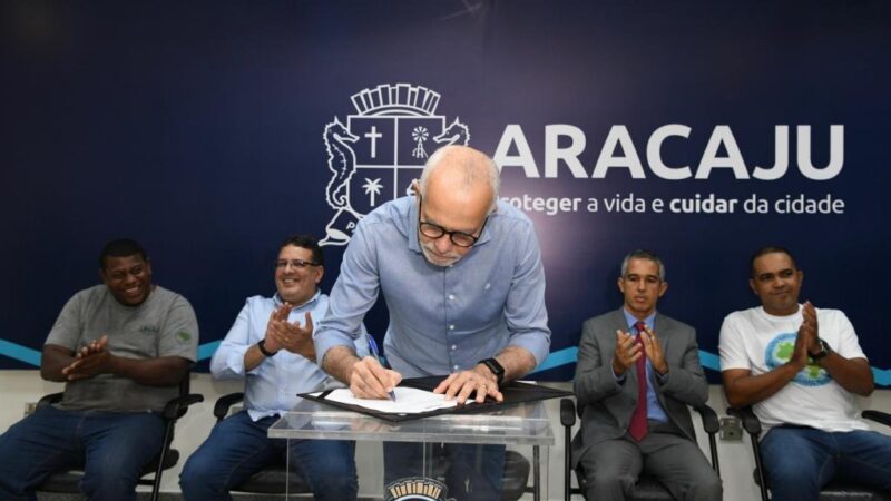 Prefeito Edvaldo Nogueira firma parceria para funcionamento da Central de Cooperativas de Materiais Recicláveis