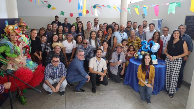 Aniversário da TV Alese é comemorado com café junino