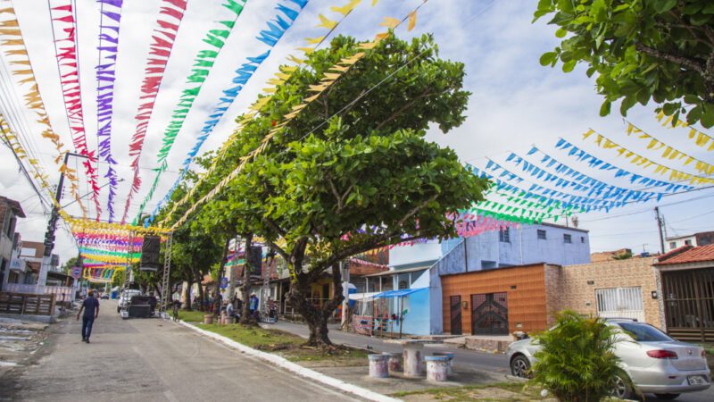 População se prepara para receber Arrastapé do 18 e comemora movimentação do comércio local