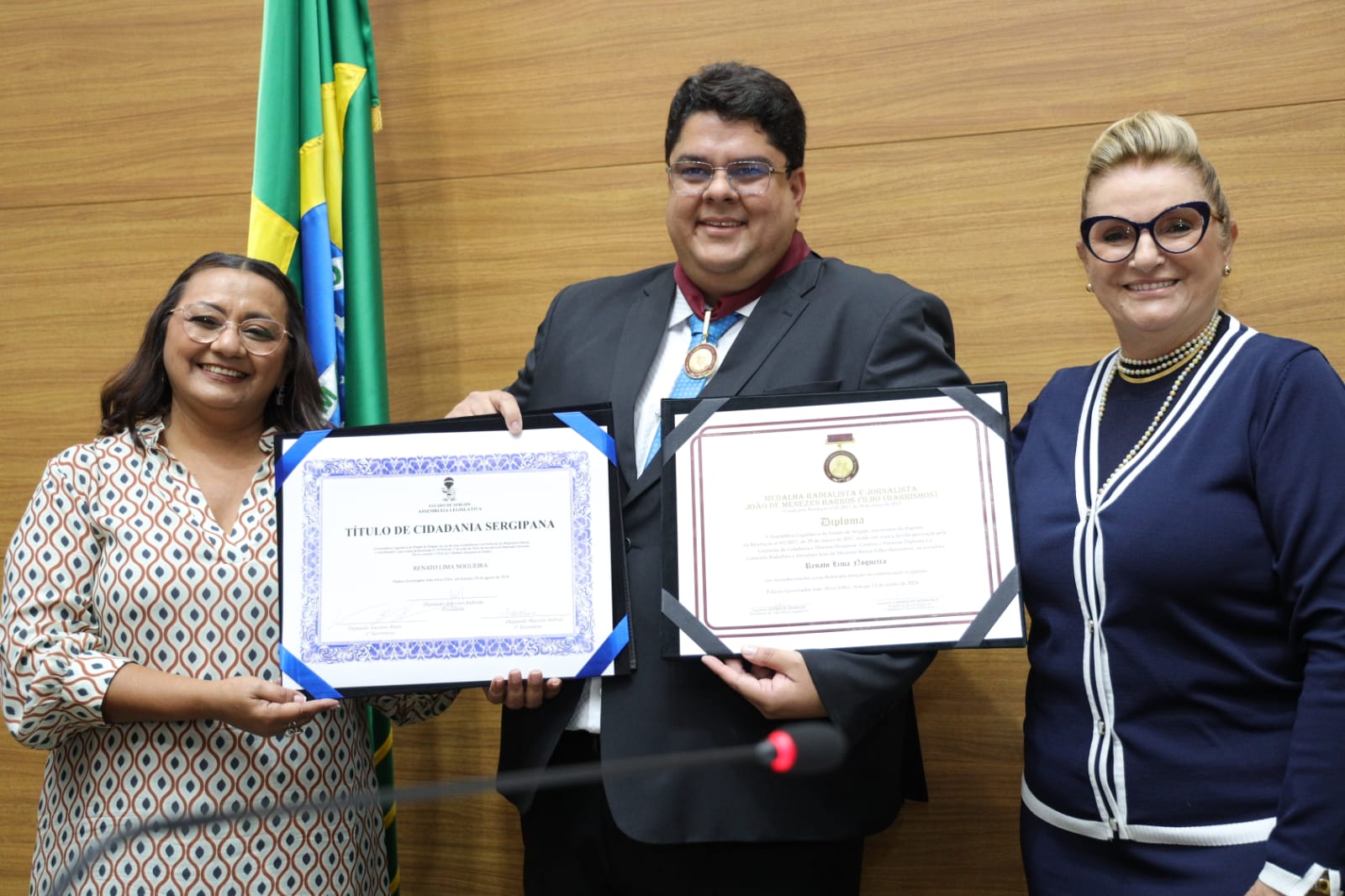 Radialista é homenageado com Título de Cidadania Sergipana