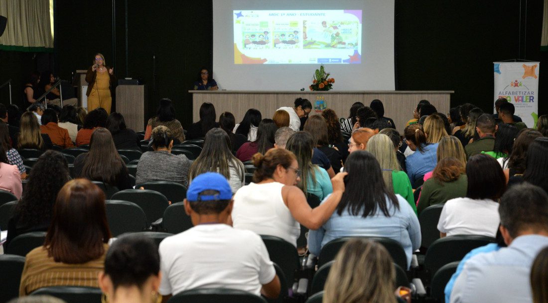 Seduc dá início à segunda edição de trilhas formativas do Programa ‘Alfabetizar pra Valer’