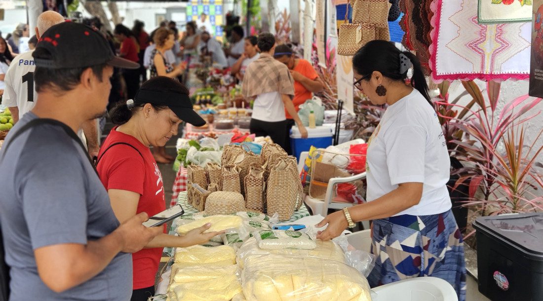 Público da Feira da Agricultura Familiar elogia diversidade de produtos orgânicos