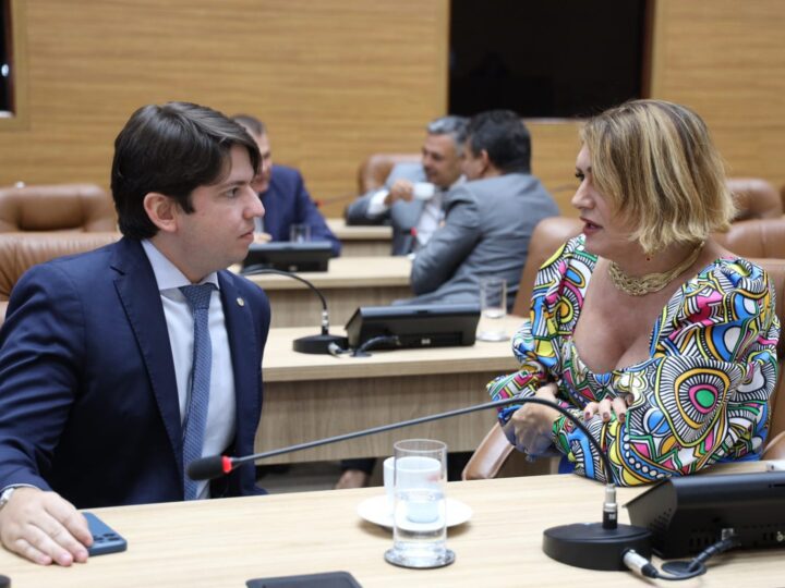 Dia do Professor: Linda inicia debate sobre ilegalidade de paralisações da categoria