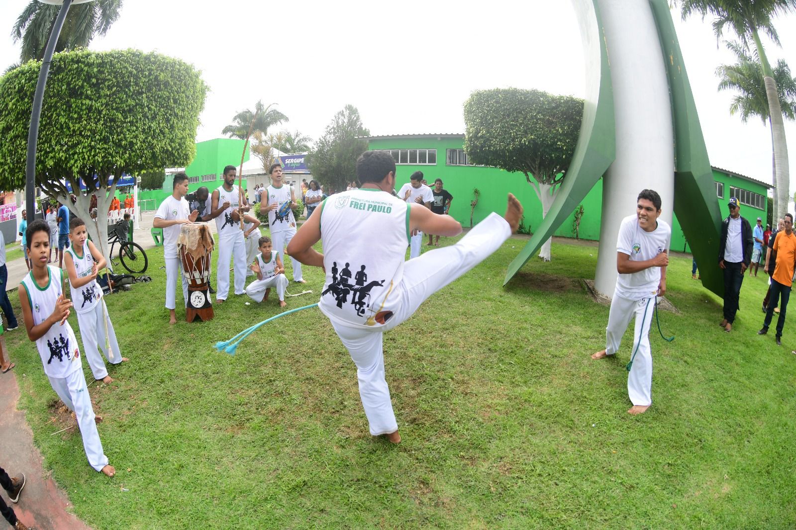 Capoeristas mantêm viva a expressão cultural em Sergipe