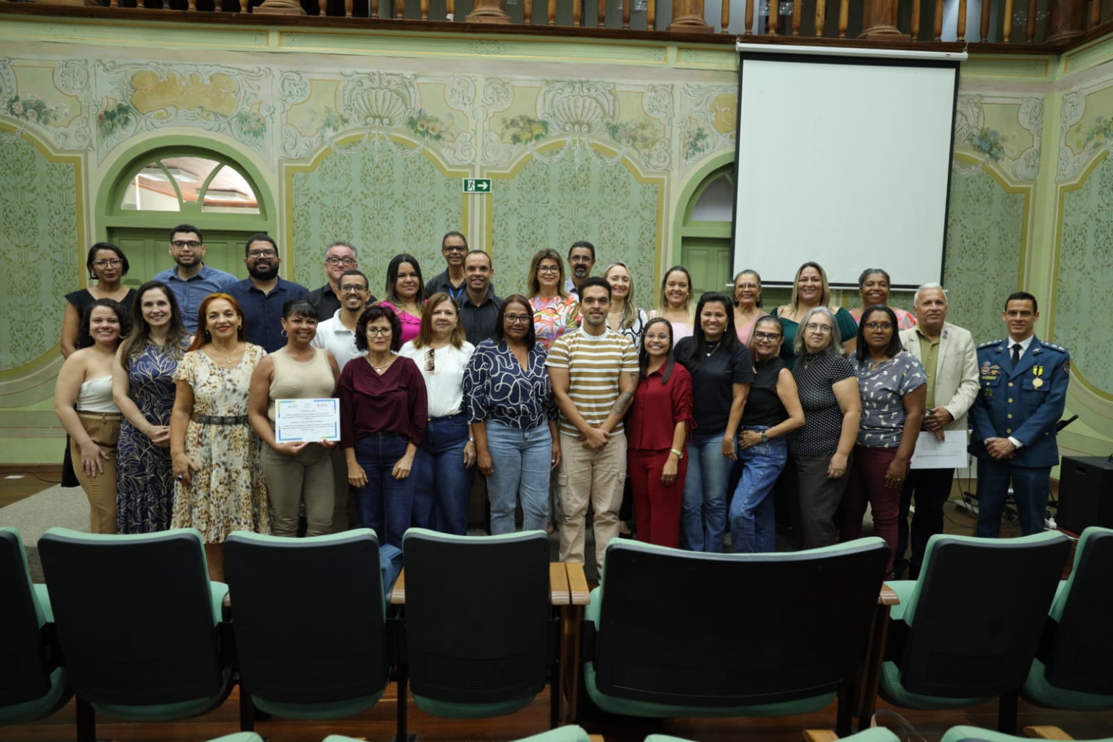 Escola do Legislativo realiza encerramento de Curso de Gestão