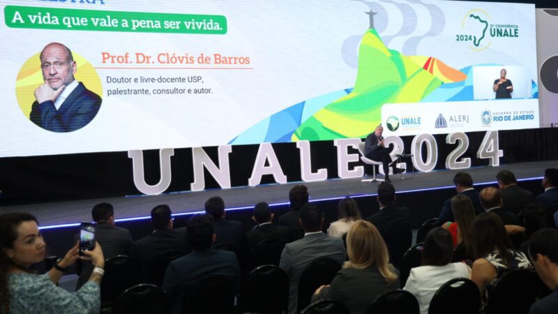 Parlamentares de Sergipe participam da abertura oficial da 27ª Conferência Nacional da Unale