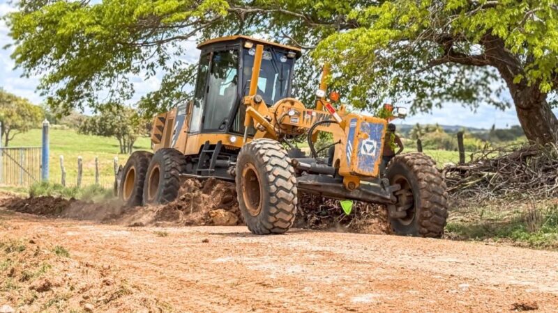 Prefeitura de Itabaiana intensifica serviços de patrolamento nas estradas vicinais