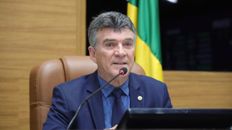 Garibalde Mendonça pede instalação de redutor de velocidade em rodovia de Arauá