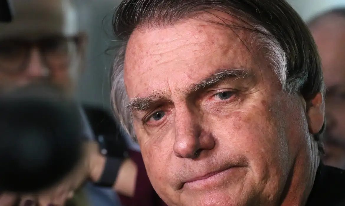 Suspeita de tentativa de golpe de estado: STF decide que Bolsonaro é réu