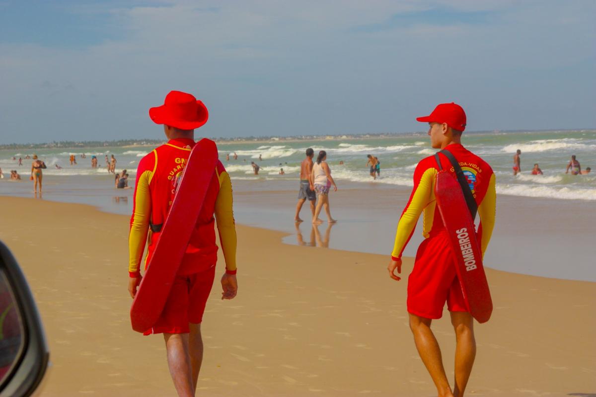 Bombeiros alertam sobre cuidados para evitar afogamentos no período carnavalesco