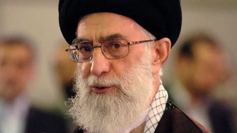Quem é Ali Khamenei, o homem que lidera o Irã há mais de três décadas