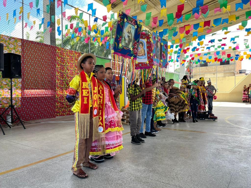 Festa junina movimenta EMEF João Oliva com cultura, forró e integração da comunidade escolar