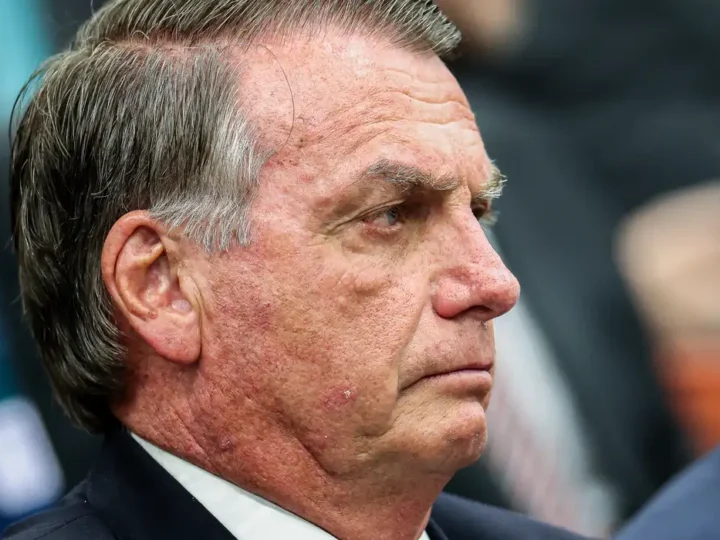 STF condena Bolsonaro a 27 anos e 3 meses de prisão por trama golpista