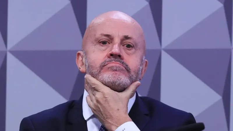 Empresário preso em investigação sobre descontos no INSS reafirma inocência em depoimento à CPMI