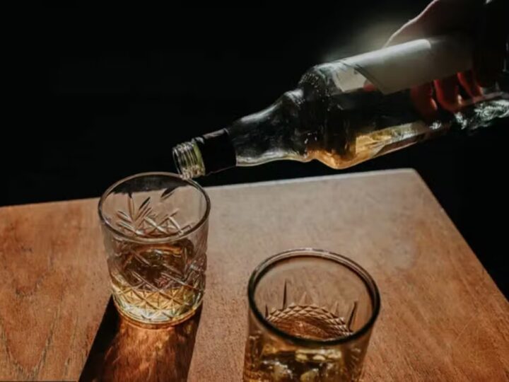 Casos de intoxicação por metanol expõem riscos de bebidas adulteradas e fragilidades na fiscalização