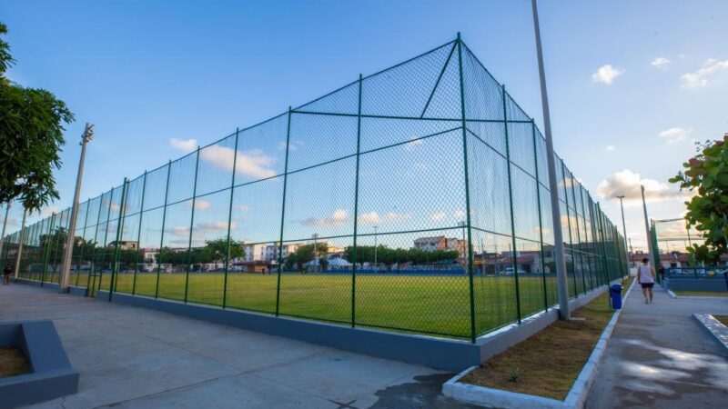 Moradores do Conjunto Augusto Franco elogiam a revitalização da Praça do Francão