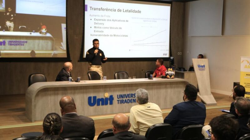 Maio Amarelo 2026 abre com roda de conversa sobre sinistros com motociclistas