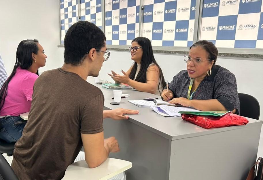 Mutirão da Empregabilidade reúne mais de 160 vagas e conecta trabalhadores a empresas em Aracaju