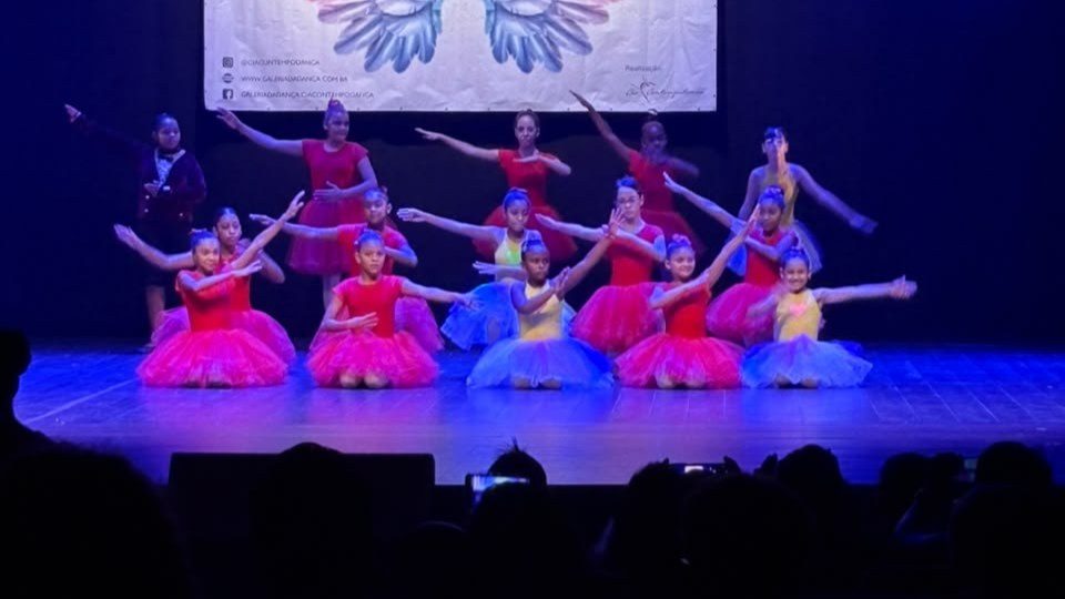 Crianças e adolescentes de três Cras de Aracaju se apresentam na XVII Galeria da Periferia